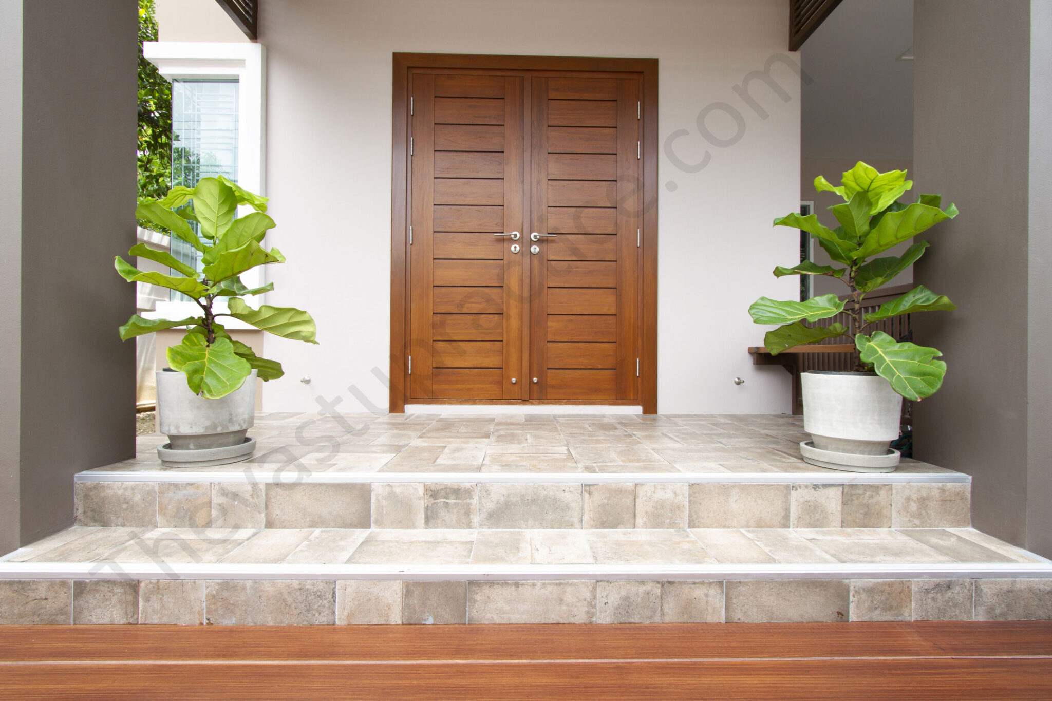 Vastu For Main Door Thevastupractice   Vastu For Main Door 114779415 2048x1365 